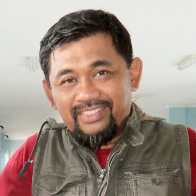kelly sriyadi