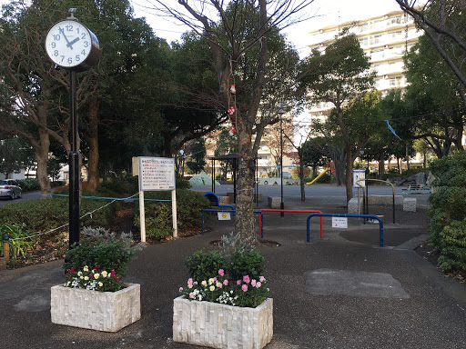 ロジュマン公園と時計台 Ingress Portal ロジュマン公園と時計台 Ingress Portal