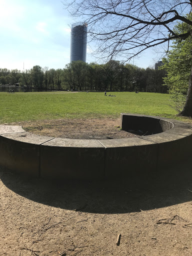 Grillplatz Rheinaue: Ingress portal