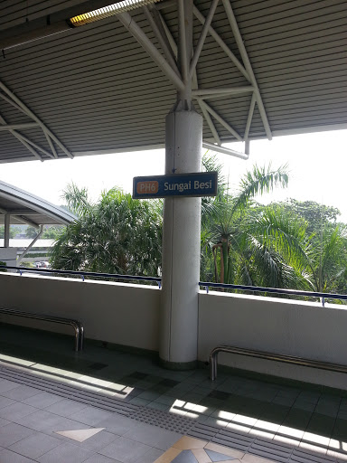 Sungai Besi Lrt Station Ingress Portal