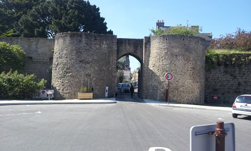 Porte Vannetaise Guerande: Ingress portal